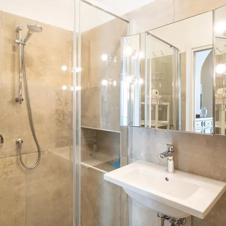 公寓 Cosibella Al Mare - Center - *